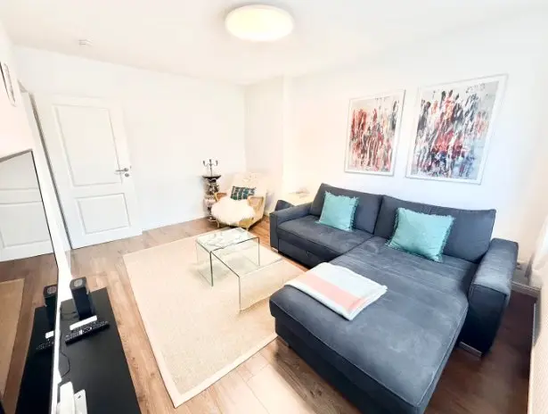 2 Zimmer Wohnung mit 53 m² in München – Bild 2