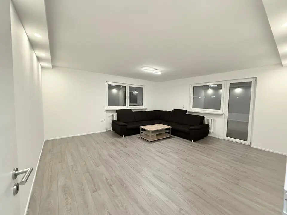4 Zimmer Wohnung mit 105 m² in Ansbach – Bild 1