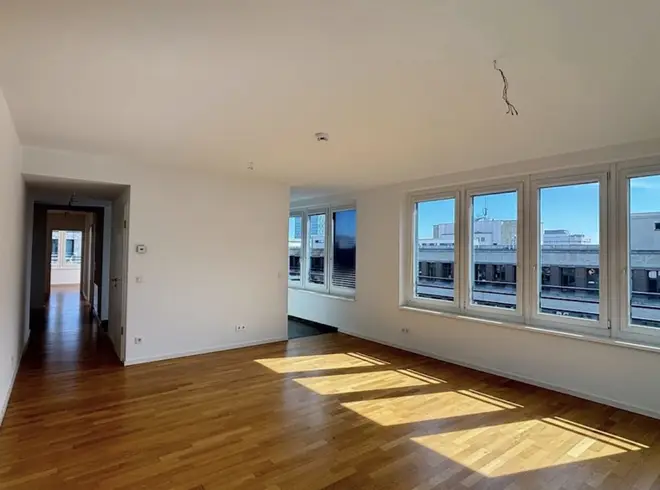 3 Zimmer Wohnung mit 96 m² in Berlin – Bild 1