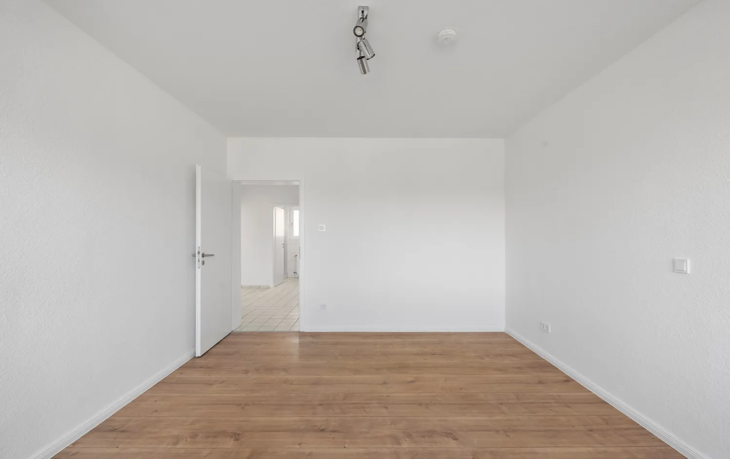 3 room apartment with 72 m² in Bonn – Photo 4