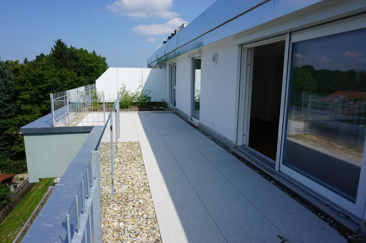2 Zimmer Wohnung mit 72 m² in München – Bild 3