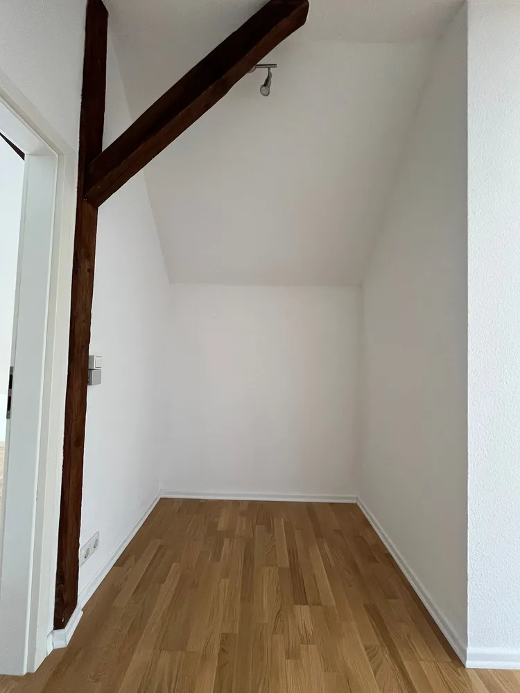 3 Zimmer Wohnung mit 100 m² in Hannover – Bild 9