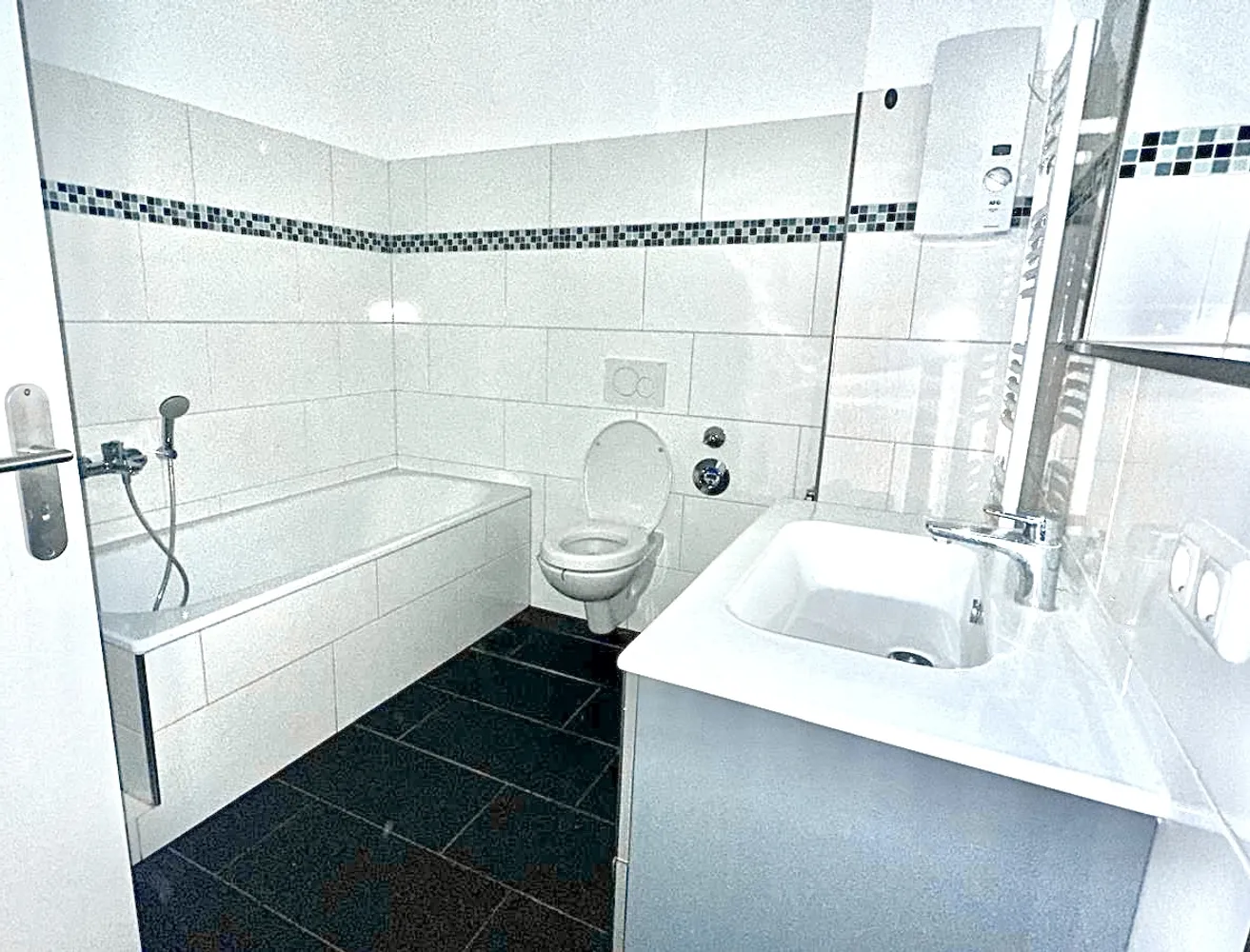 5 Zimmer Wohnung mit 180 m² in Duisburg – Bild 7