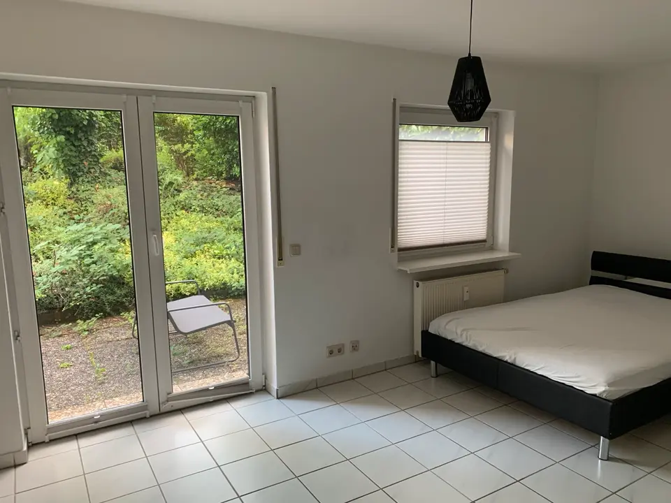 2 Zimmer Wohnung mit 42 m² in Saarbrücken – Bild 2