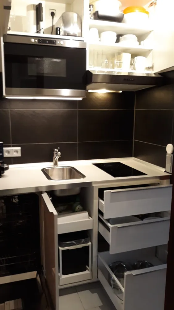 1 room apartment with 32 m² in Stuttgart – Photo 3