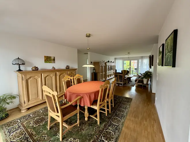 4 Zimmer Wohnung mit 129 m² in Düsseldorf – Bild 4