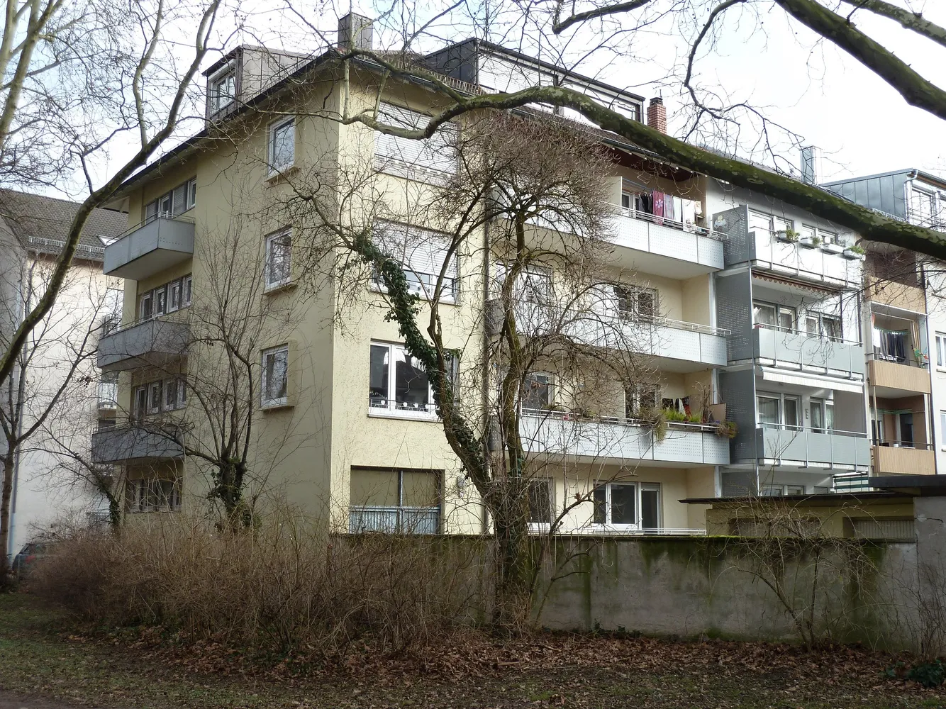 3 Zimmer Wohnung mit 83 m² in Karlsruhe – Bild 1