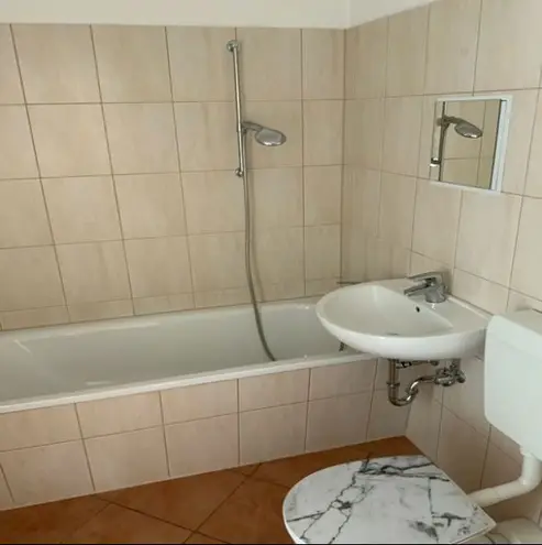 1 Zimmer Wohnung mit 31 m² in Halle (Saale) – Bild 5