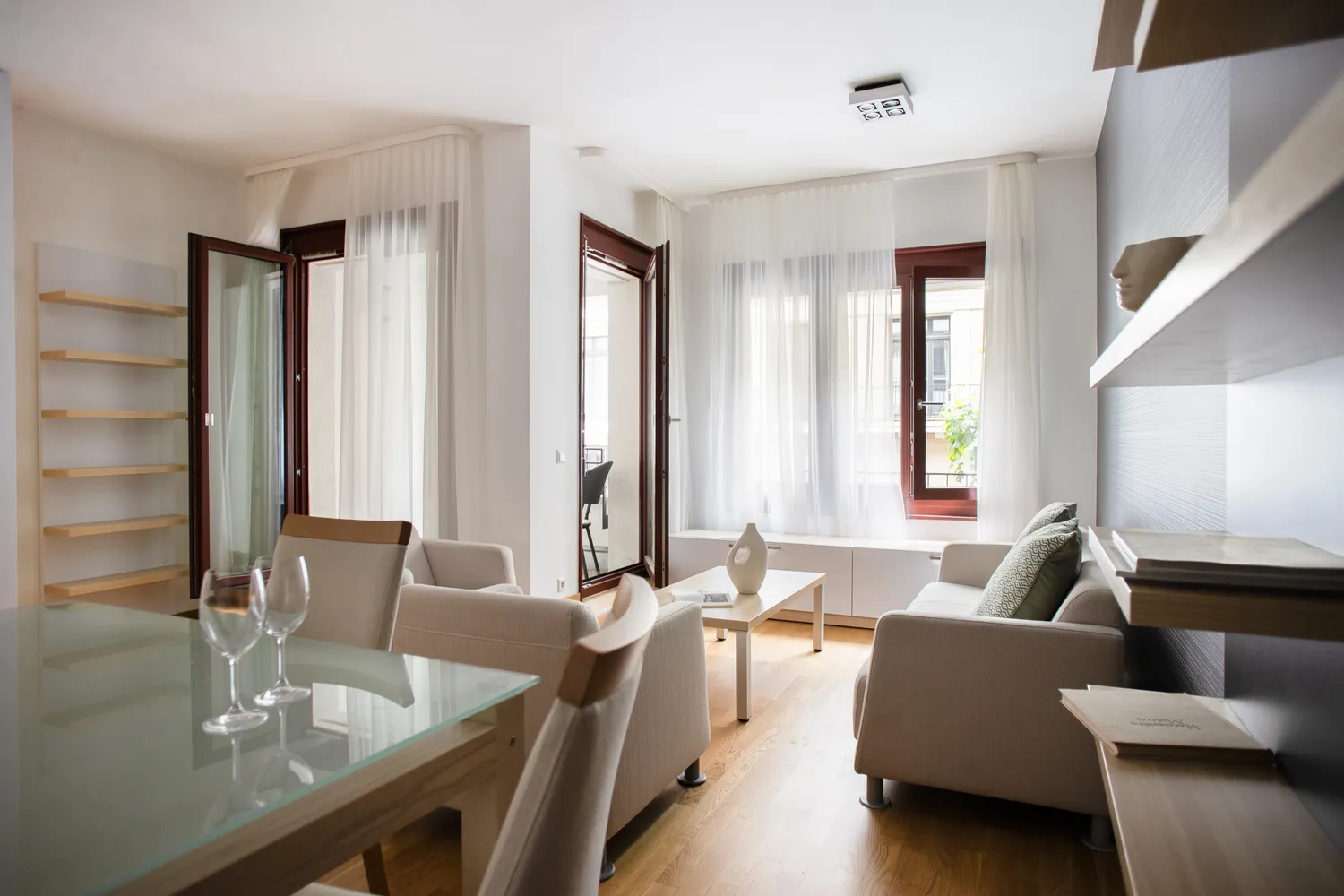 2 Zimmer Wohnung mit 74 m² in Berlin – Bild 12