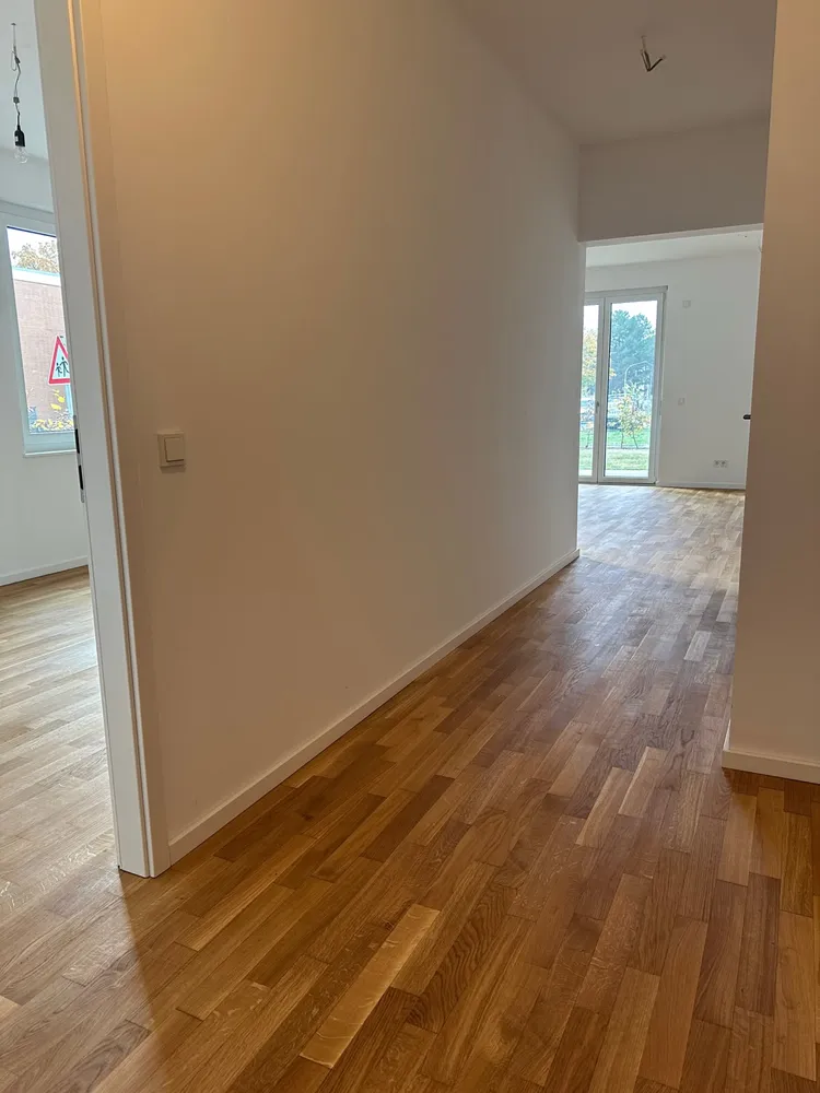 2 Zimmer Wohnung mit 79 m² in Berlin – Bild 11