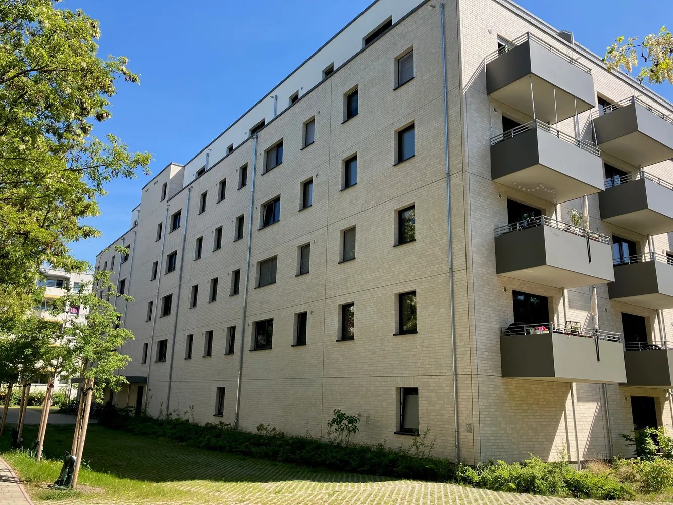 4 Zimmer Wohnung mit 89 m² in Berlin – Bild 2