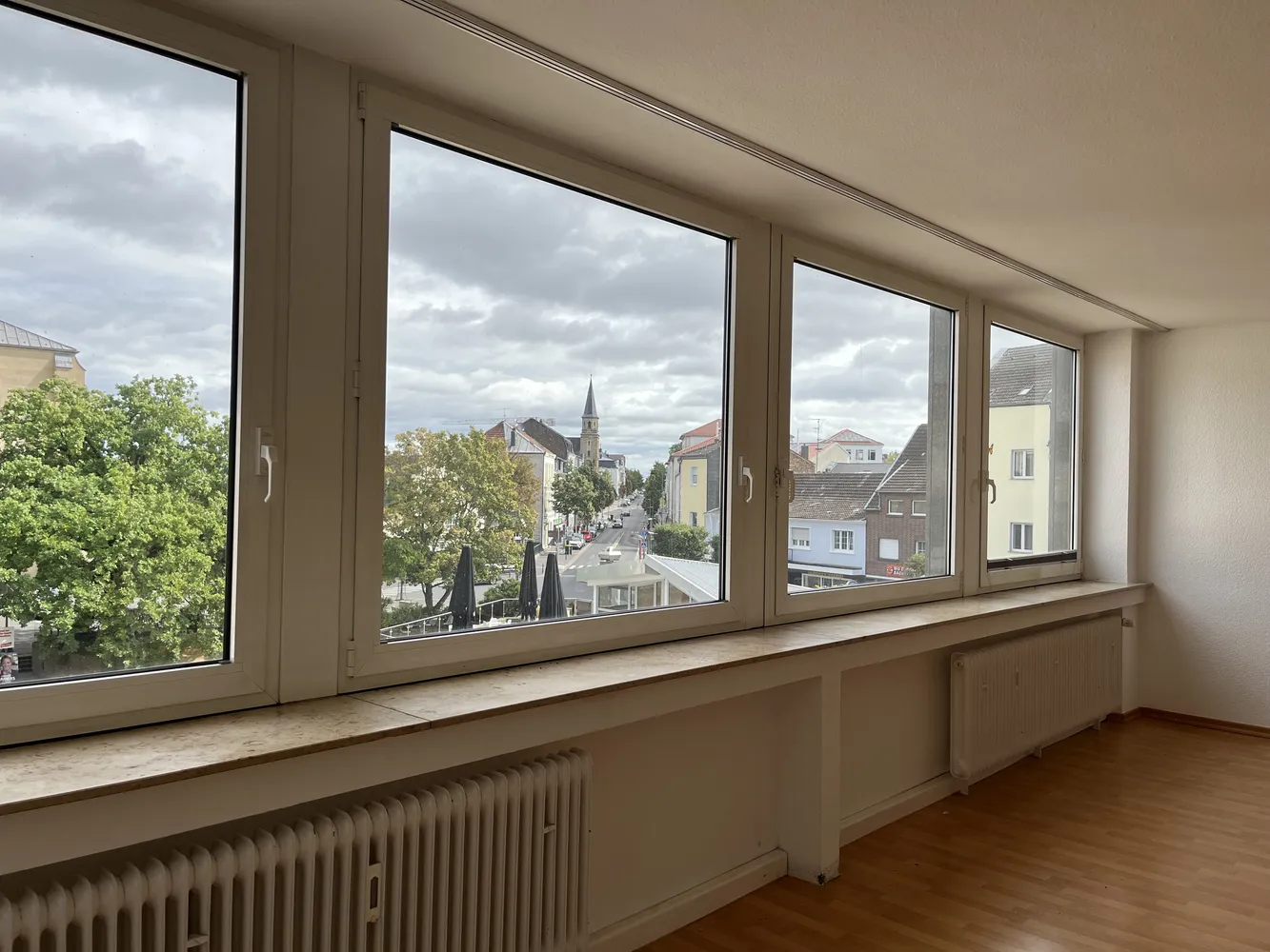 2 Zimmer Wohnung mit 90 m² in Euskirchen – Bild 6