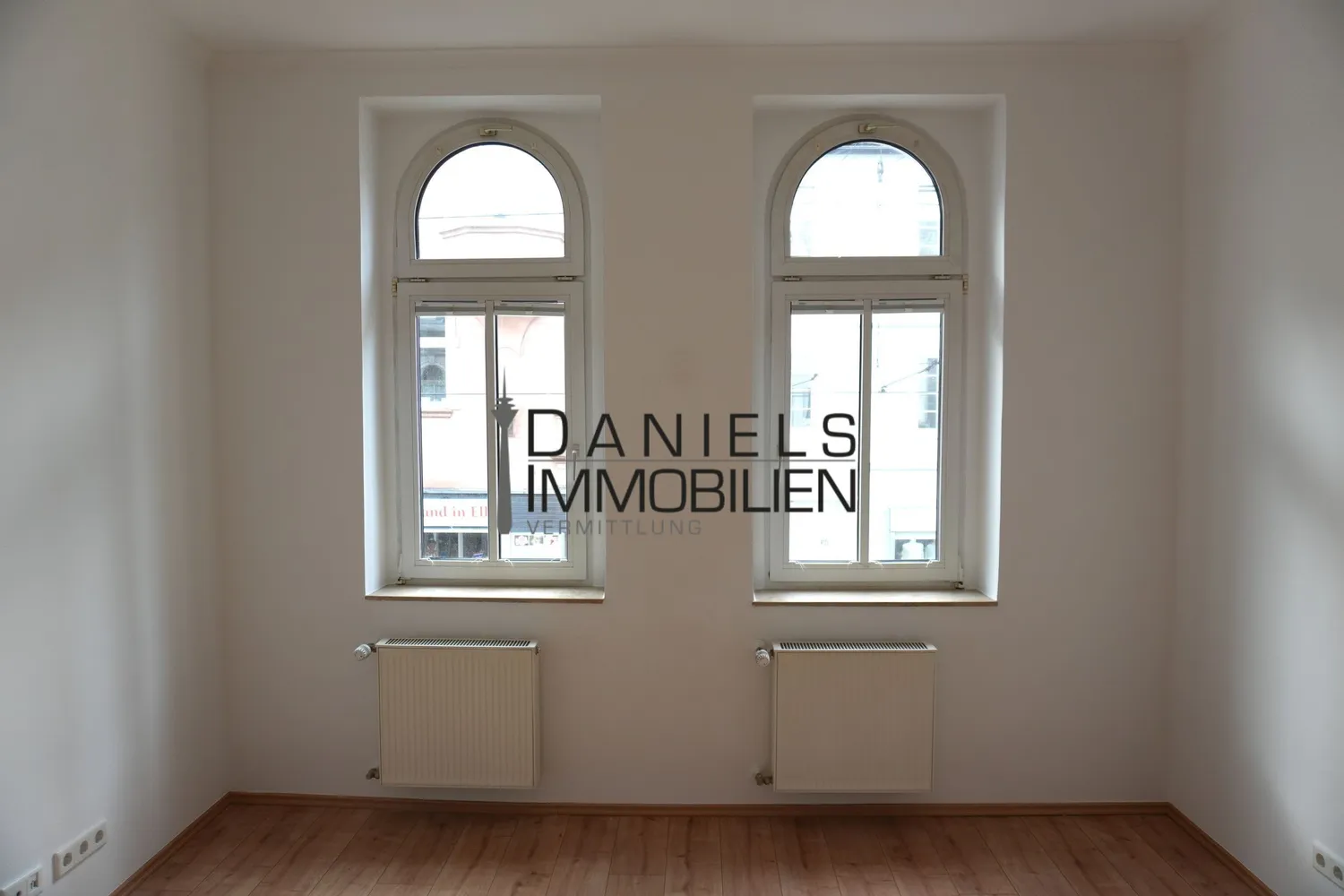 4 Zimmer Wohnung mit 85 m² in Düsseldorf – Bild 1