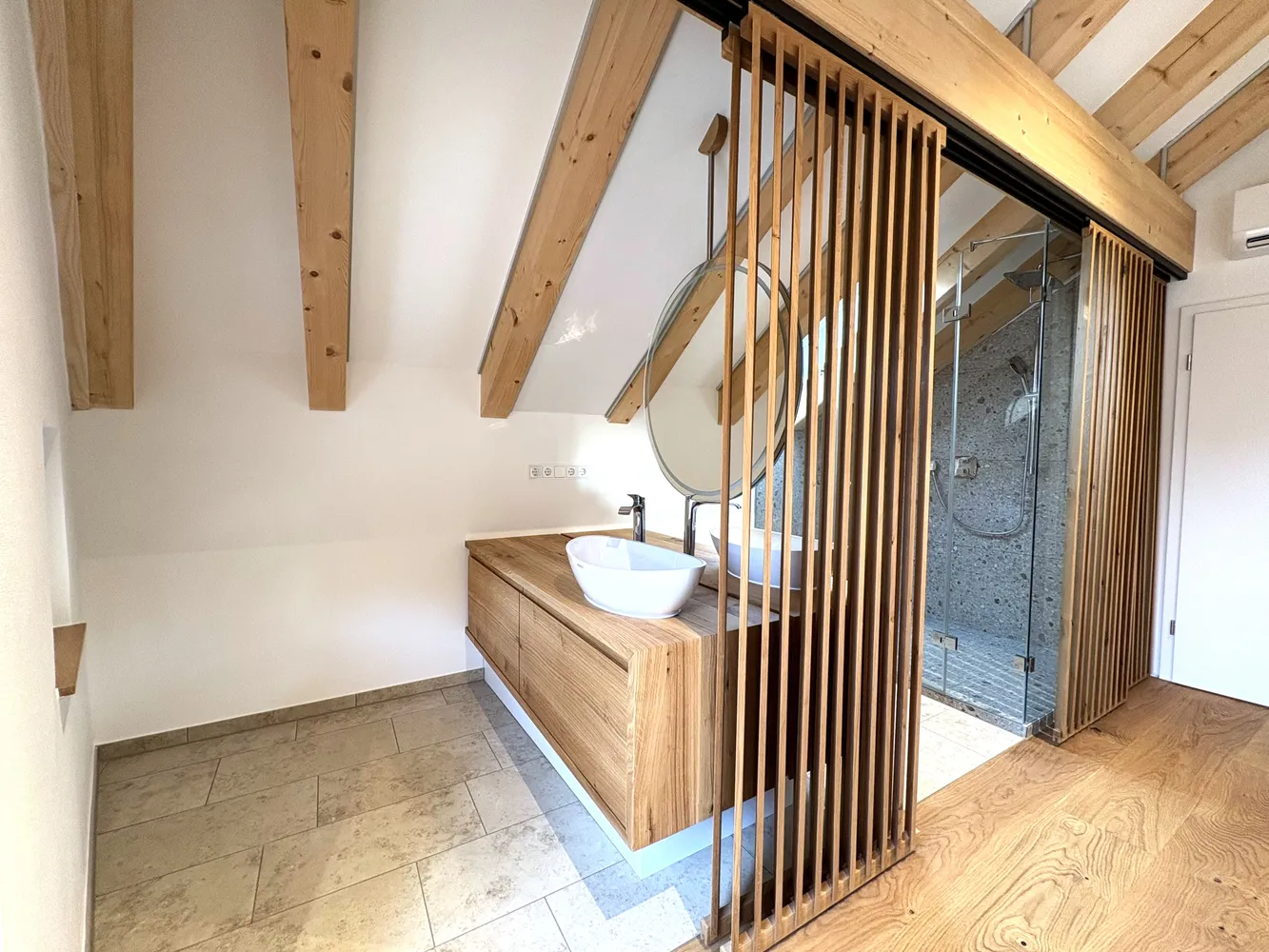 2 Zimmer Wohnung mit 69 m² in Regensburg – Bild 3
