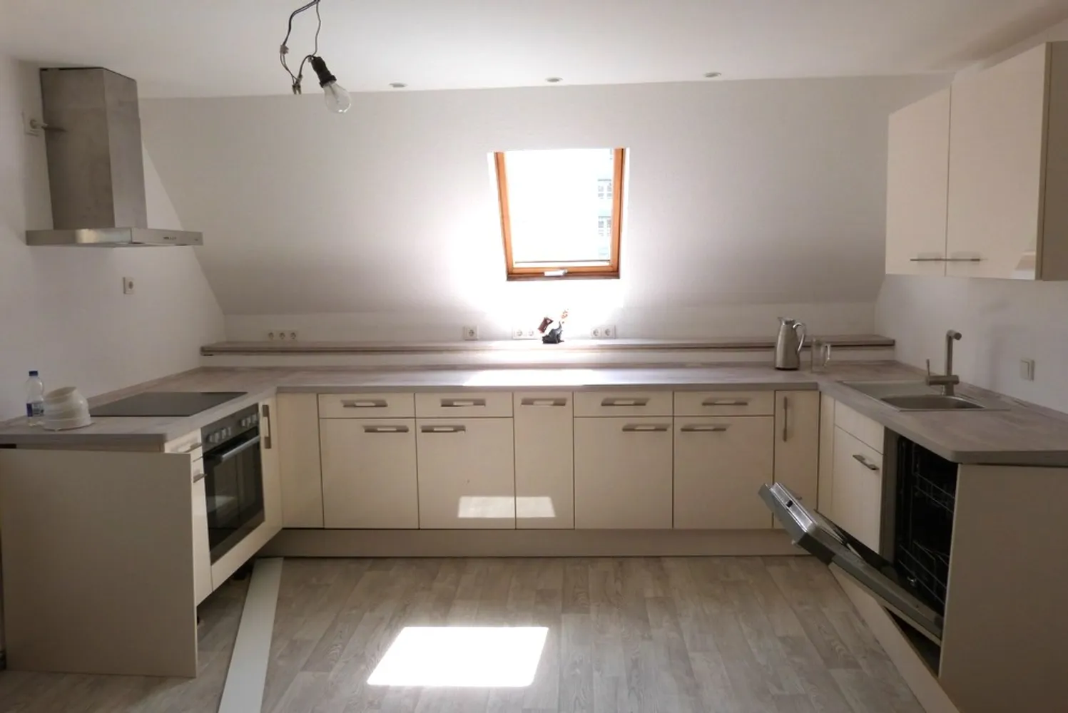 3 Zimmer Wohnung mit 122 m² in Homburg – Bild 8