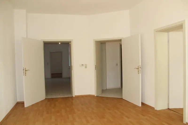3 Zimmer Wohnung mit 77 m² in Halle (Saale) – Bild 6