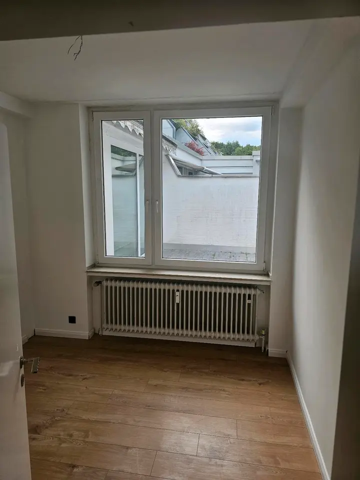 5 Zimmer Wohnung mit 140 m² in Bergisch Gladbach – Bild 6
