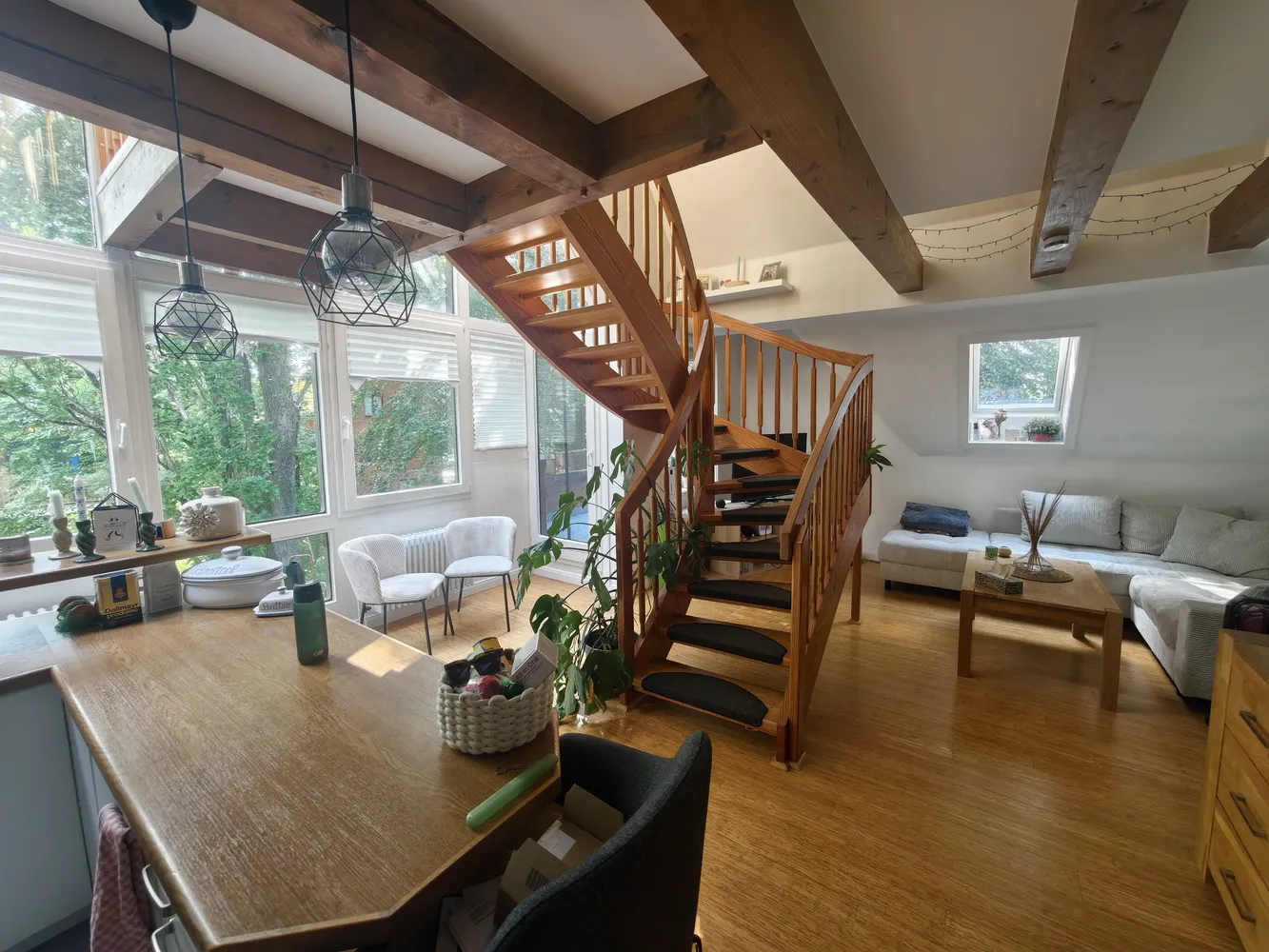 2 Zimmer Wohnung mit 60 m² in Hamburg – Bild 1