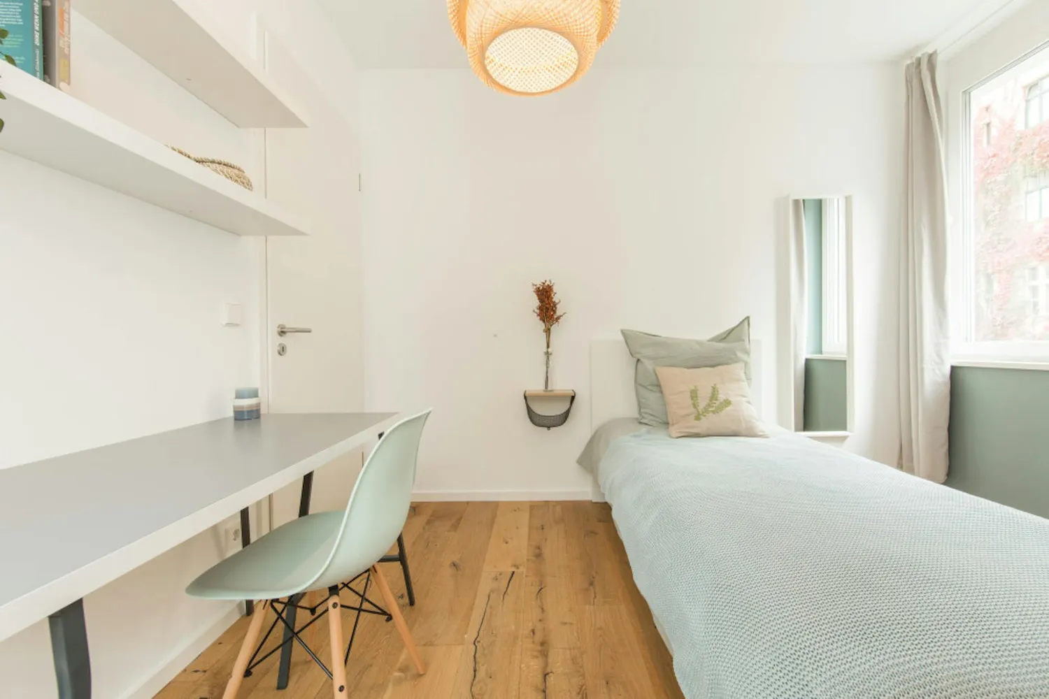Shared room with 10 m² in Berlin – Photo 3