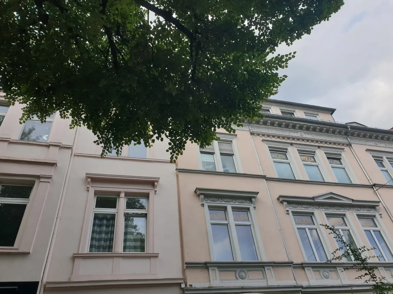 2 Zimmer Wohnung mit 45 m² in Wiesbaden – Bild 2