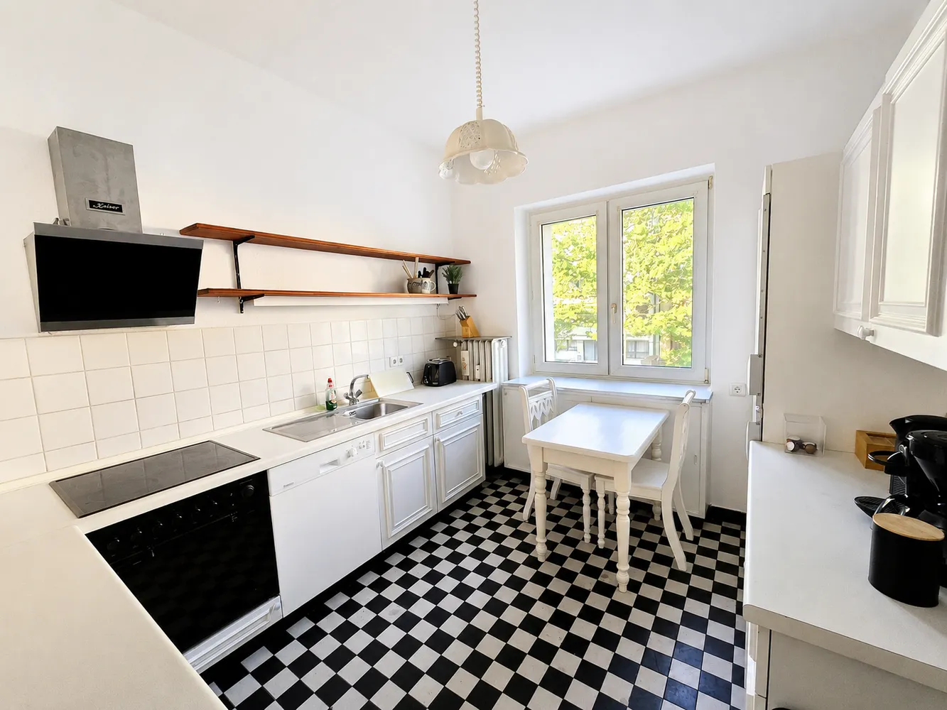 3 Zimmer Wohnung mit 96 m² in Düsseldorf – Bild 9