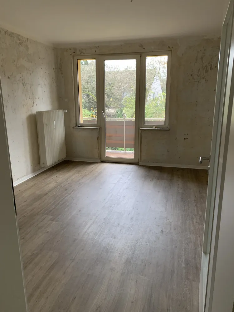 4 Zimmer Wohnung mit 65 m² in Duisburg – Bild 1