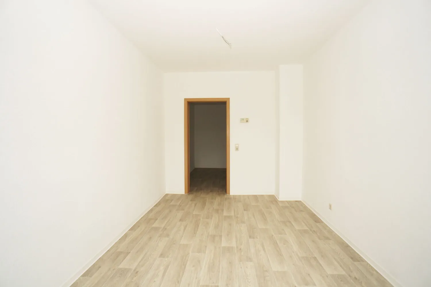 2 Zimmer Wohnung mit 60 m² in Freital – Bild 11