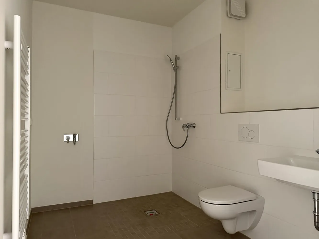 3 Zimmer Wohnung mit 80 m² in Berlin – Bild 6