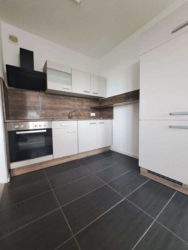 3 Zimmer Wohnung mit 55 m² in Halle (Saale) – Bild 4