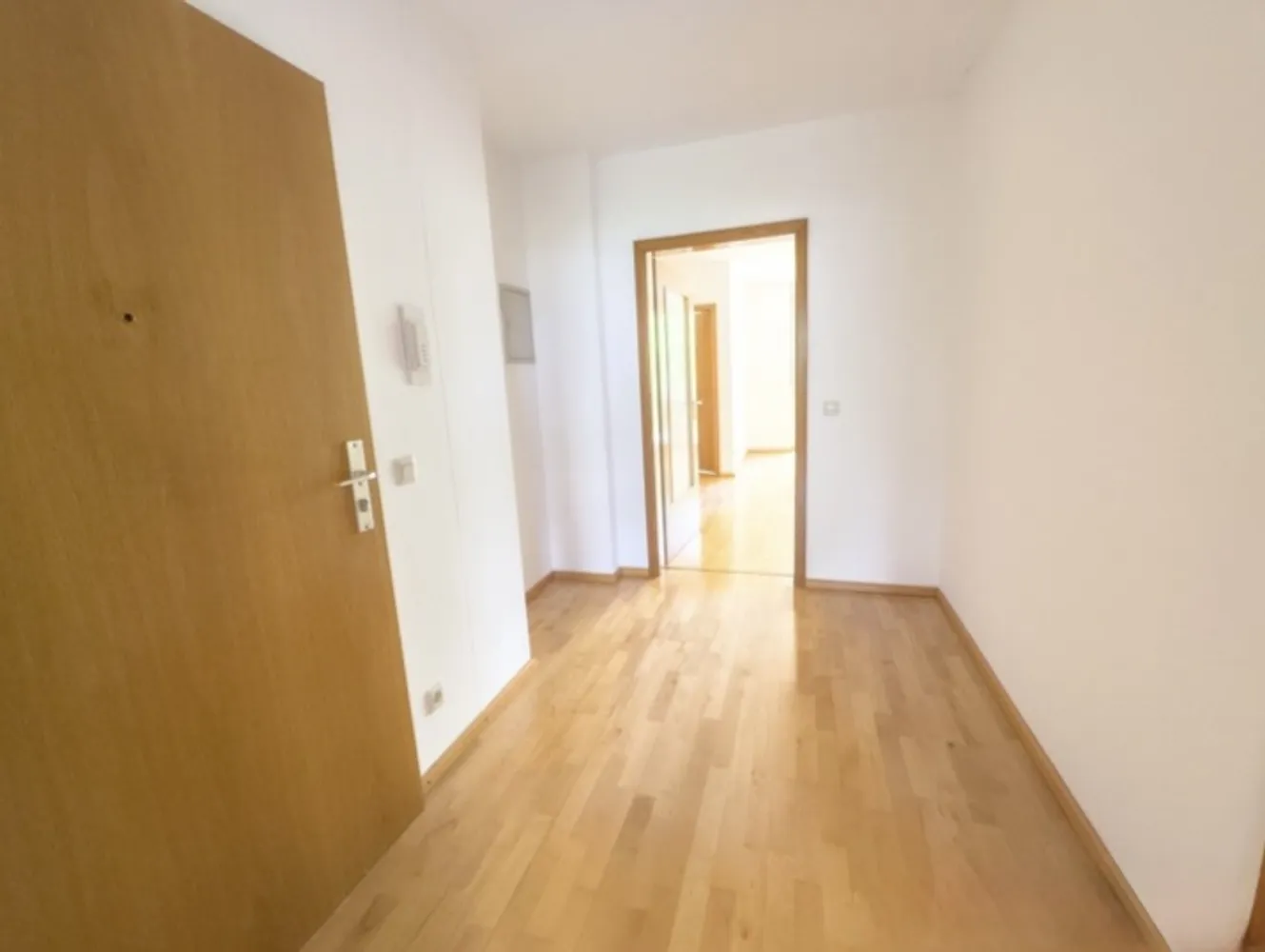 2 Zimmer Wohnung mit 57 m² in München – Bild 2