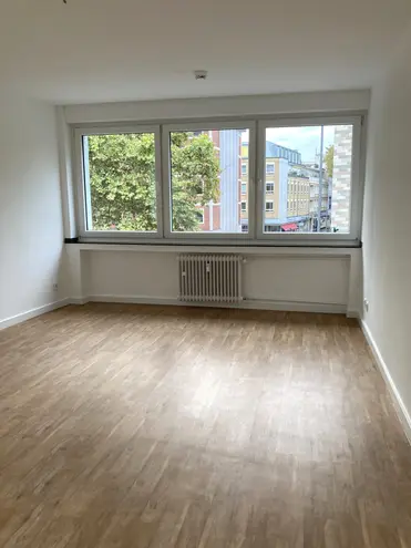 1 Zimmer Wohnung mit 32 m² in Köln – Bild 3