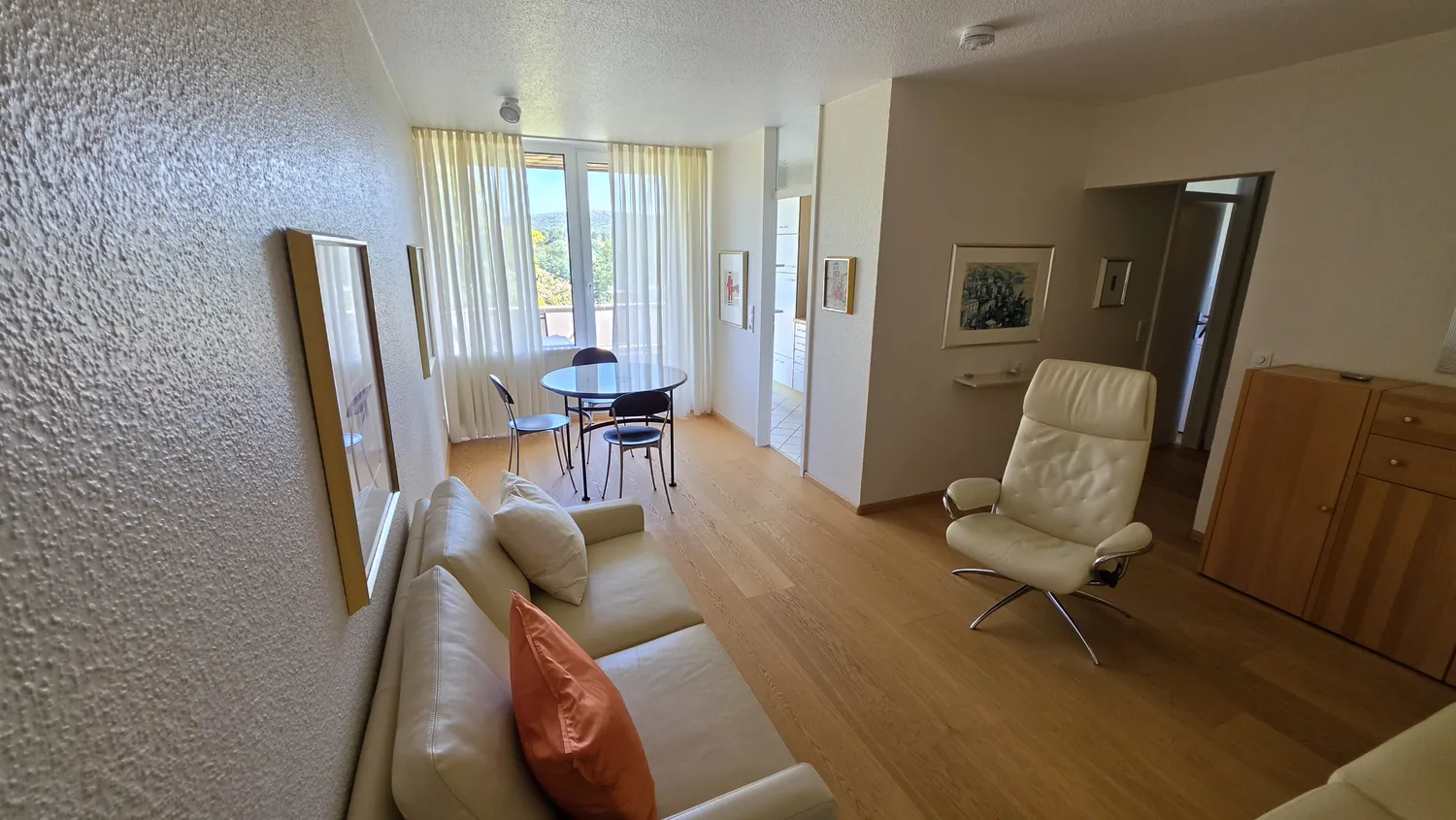 2 Zimmer Wohnung mit 49 m² in Saarbrücken – Bild 2