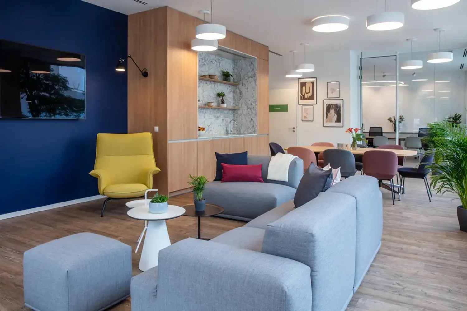 1 Zimmer Wohnung mit 27 m² in Frankfurt am Main – Bild 12