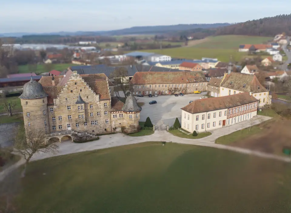 5 Zimmer Wohnung mit 223 m² in Bamberg – Bild 3