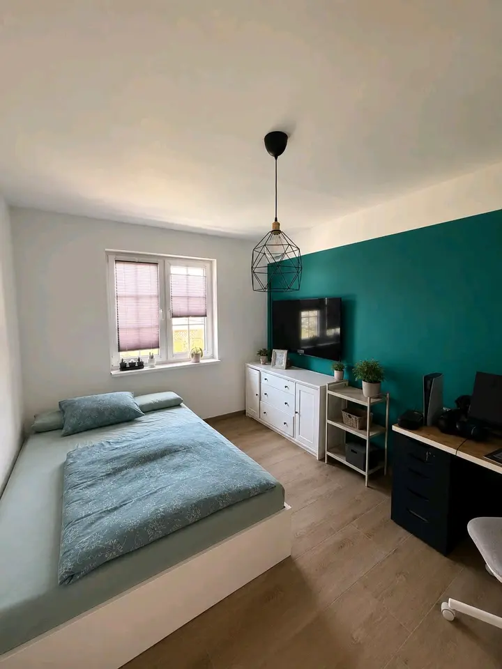 6 Zimmer Wohnung mit 130 m² in Rostock – Bild 2