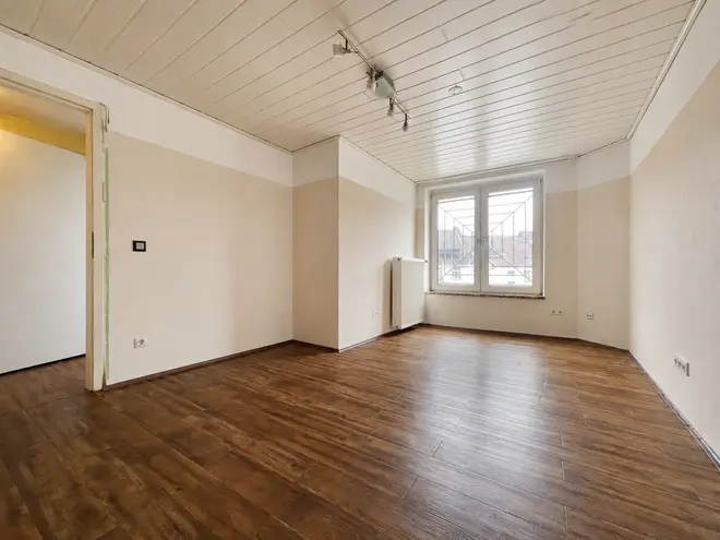 5 Zimmer Wohnung mit 116 m² in Düsseldorf – Bild 3