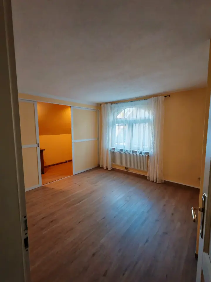 3 Zimmer Wohnung mit 81 m² in Sonneberg – Bild 1