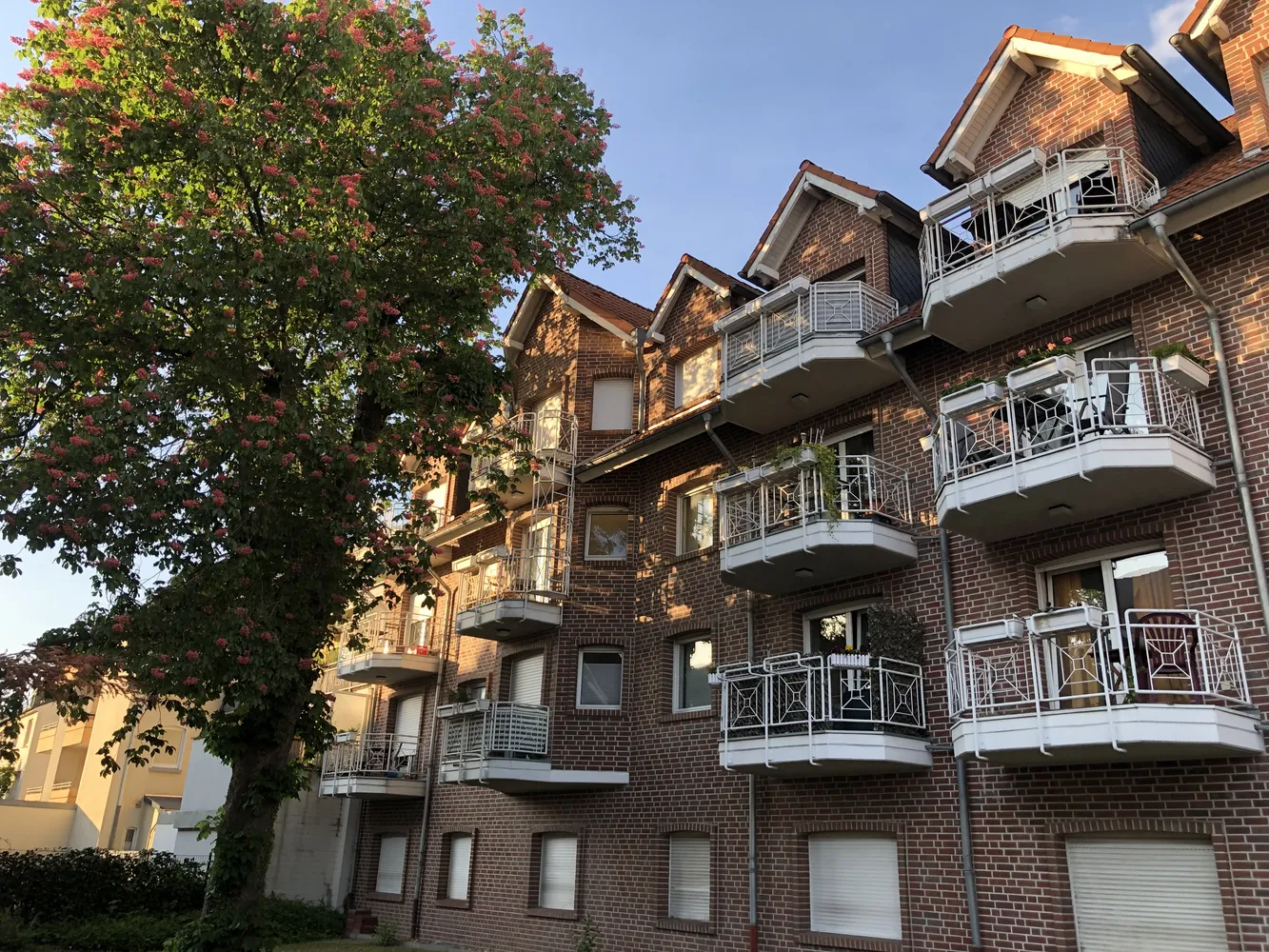 4 Zimmer Wohnung mit 101 m² in Hilden – Bild 9