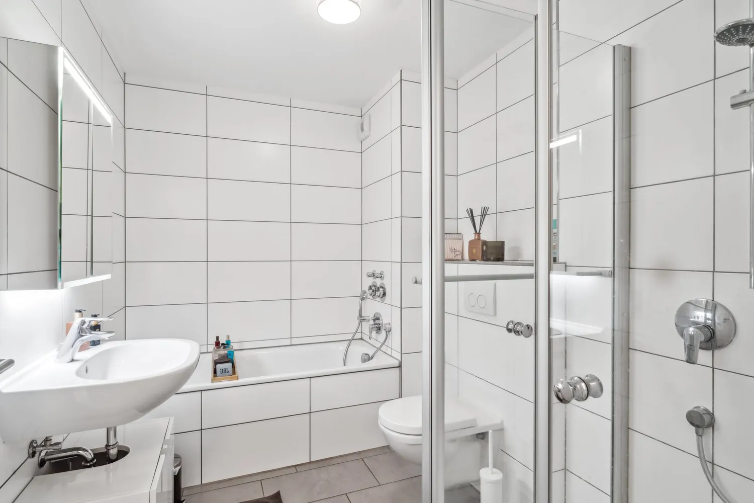 2 Zimmer Wohnung mit 54 m² in Frankfurt am Main – Bild 1