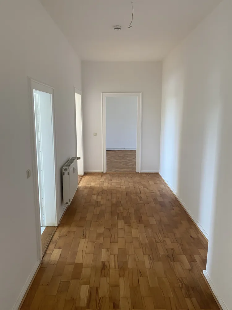 2 Zimmer Wohnung mit 79 m² in Dessau-Roßlau – Bild 1