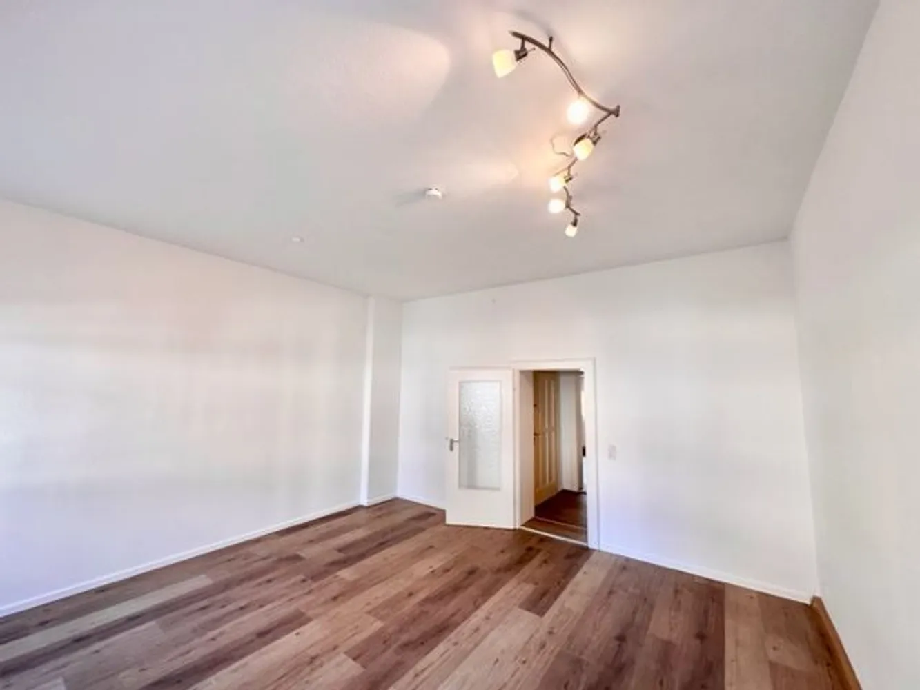 1 Zimmer Wohnung mit 44 m² in Schweinfurt – Bild 2
