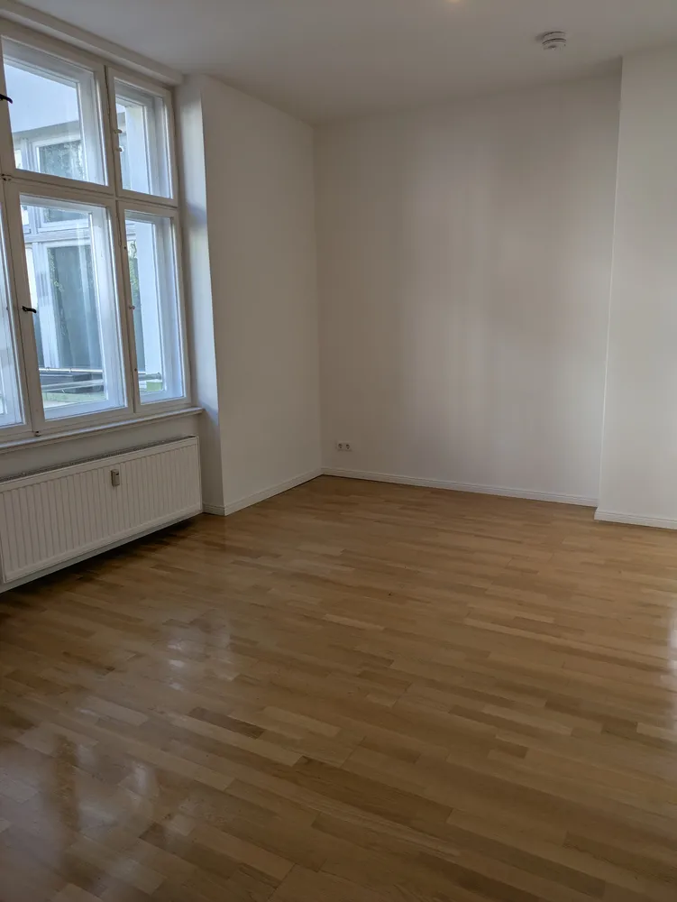 1 Zimmer Wohnung mit 30 m² in Berlin – Bild 2