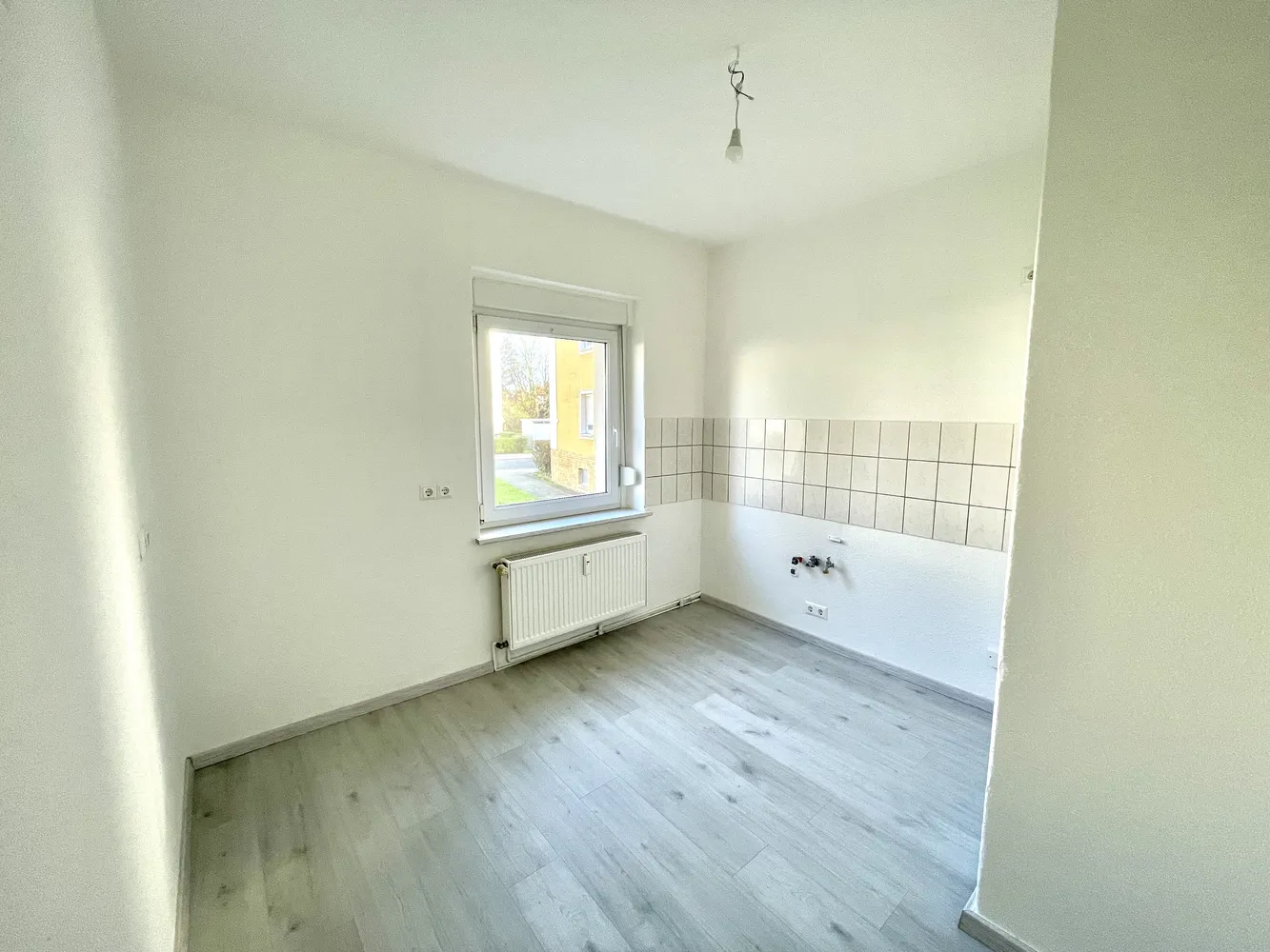 3 Zimmer Wohnung mit 61 m² in Bitterfeld-Wolfen – Bild 3