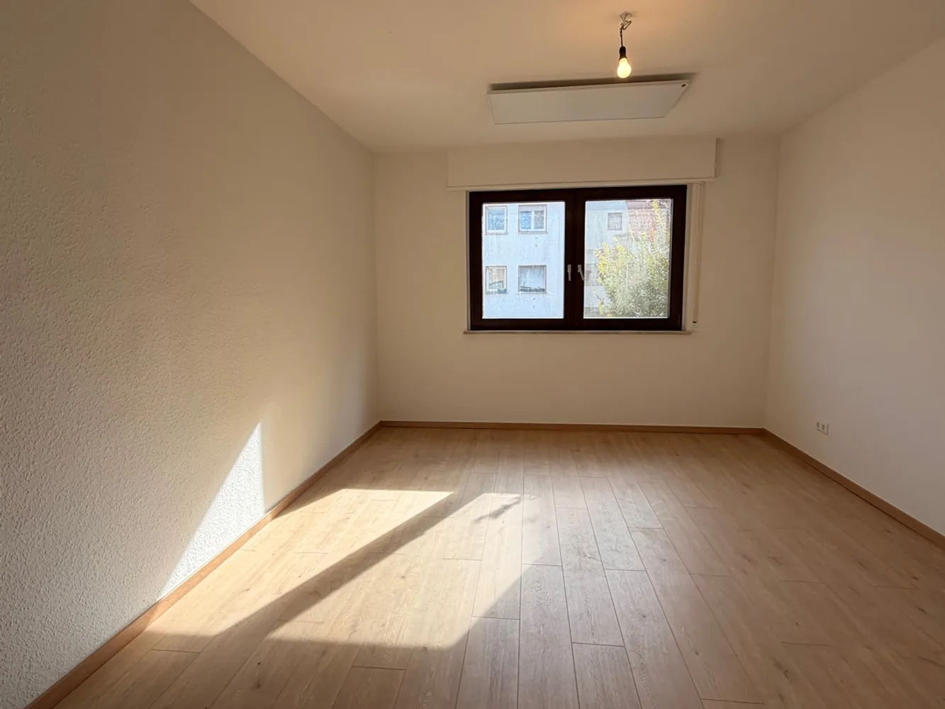 2 Zimmer Wohnung mit 60 m² in Mannheim – Bild 2