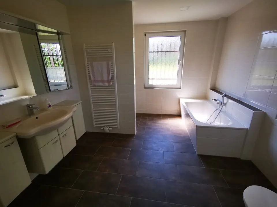 4 Zimmer Haus mit 140 m² in Magdeburg – Bild 4