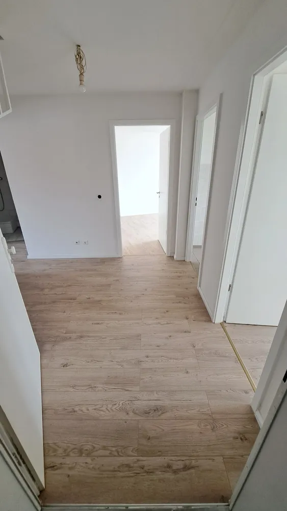 8 Zimmer Wohnung mit 134 m² in Berlin – Bild 2