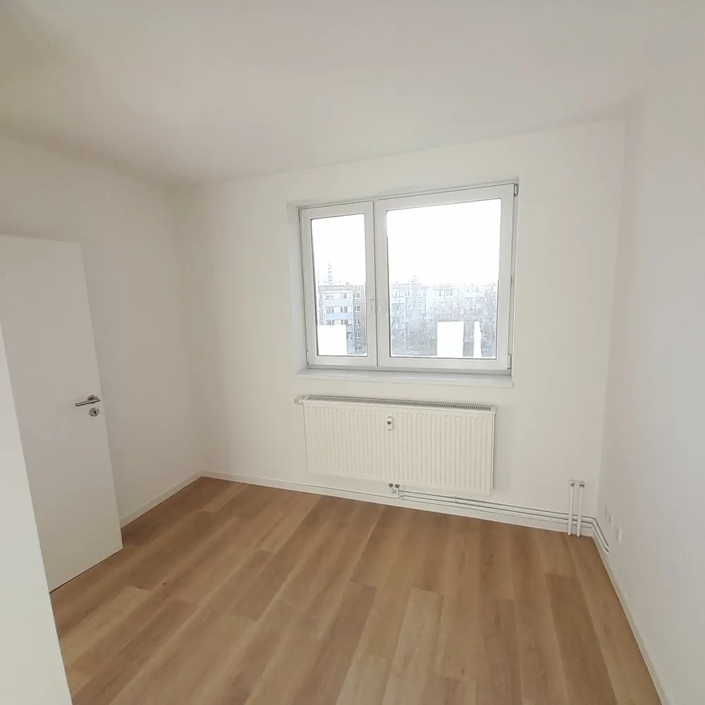 7 Zimmer Wohnung mit 154 m² in Halle (Saale) – Bild 3