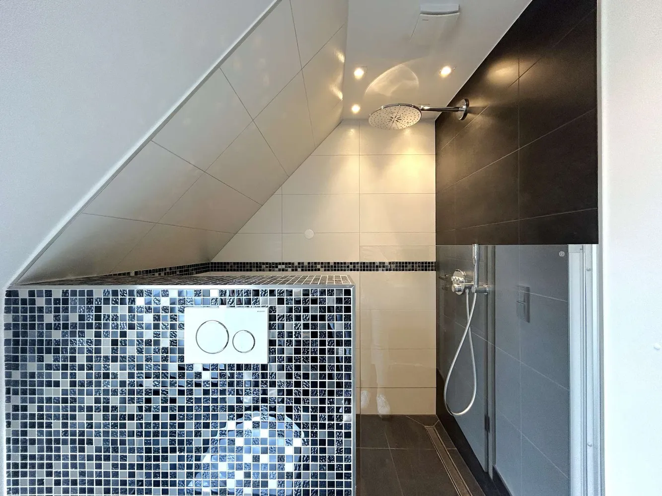 4 Zimmer Wohnung mit 87 m² in Hannover – Bild 6