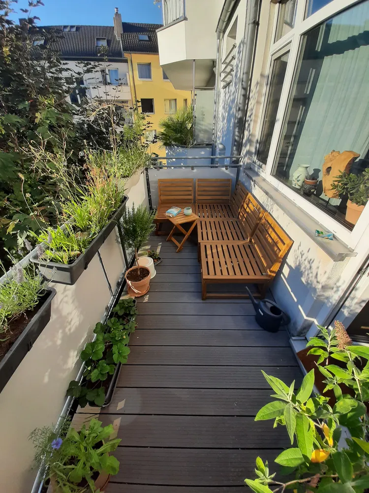 2 Zimmer Wohnung mit 93 m² in Düsseldorf – Bild 2