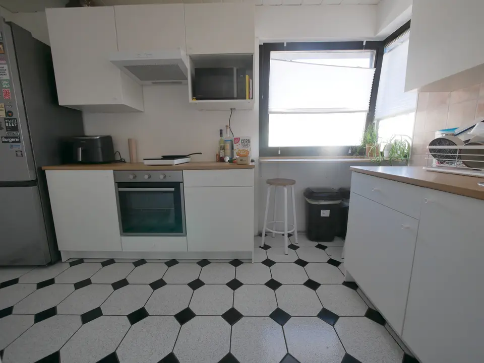 4 Zimmer Wohnung mit 115 m² in Saarbrücken – Bild 3